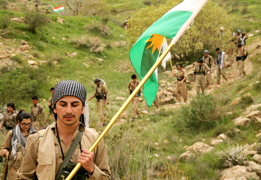 Kurdên Rojhilat jî dest bi lotikên şer kir